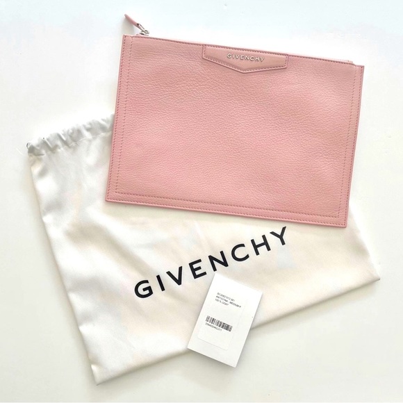 Givenchy Handbags - New Givenchy Medium Antigona Leather Pouch